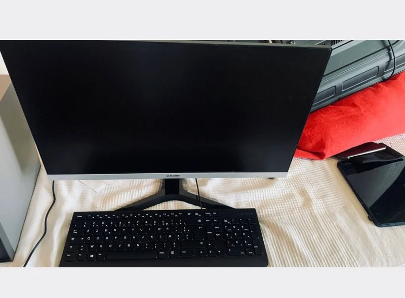 Unité Central Lenovo 2020 ordinateurs