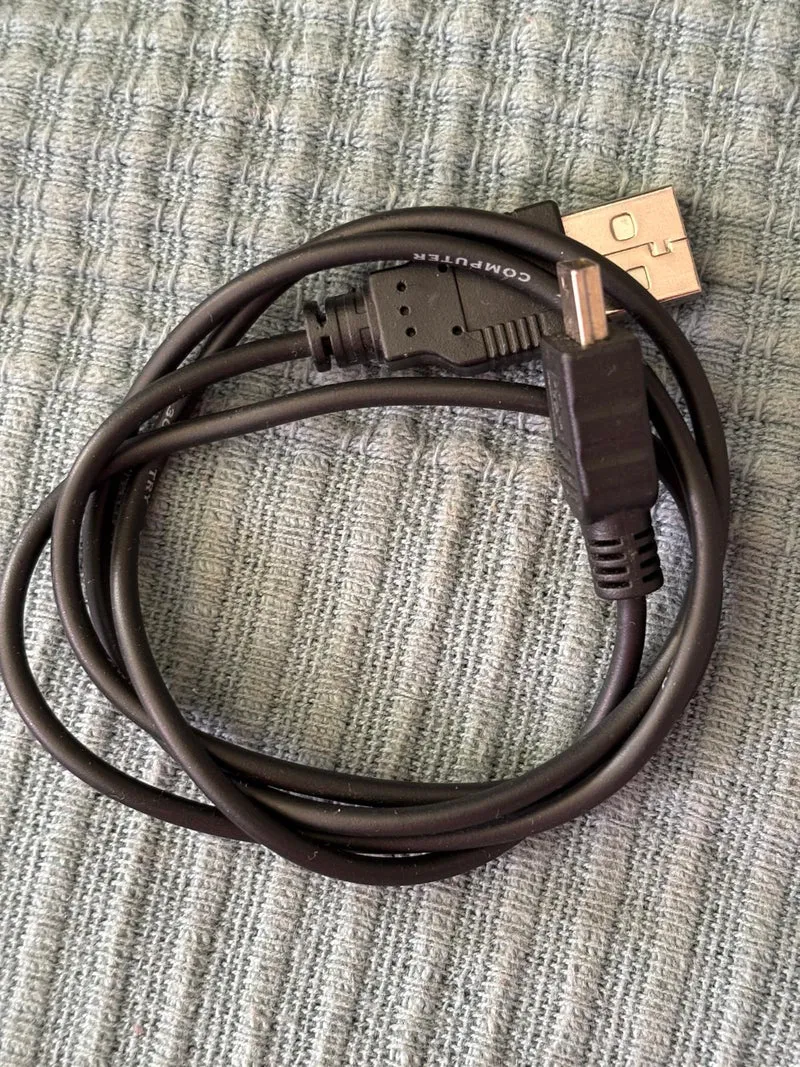 CHARGEUR PORTABLE