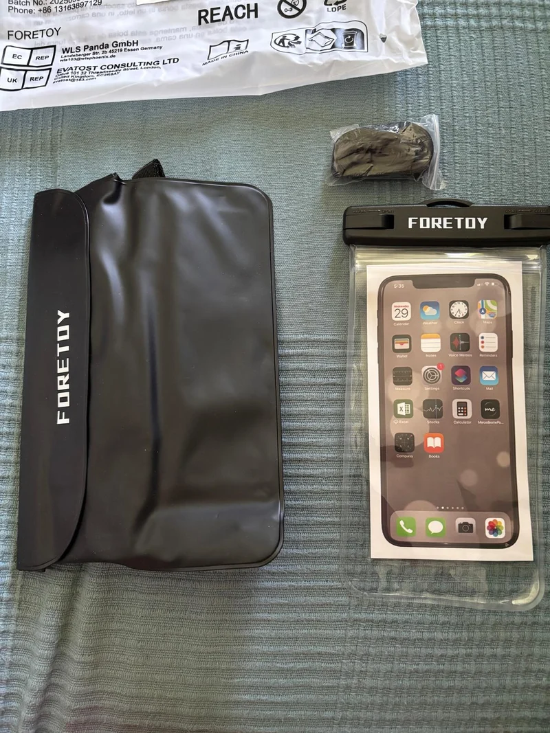 Waterproof Smartphone Pouch