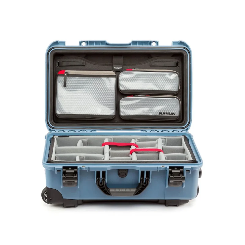 Valise Rigide à roulettes Nanuk 935 avec Séparateurs rembourrés et Organisateur de couvercle (Cyan, Édition Limitée)