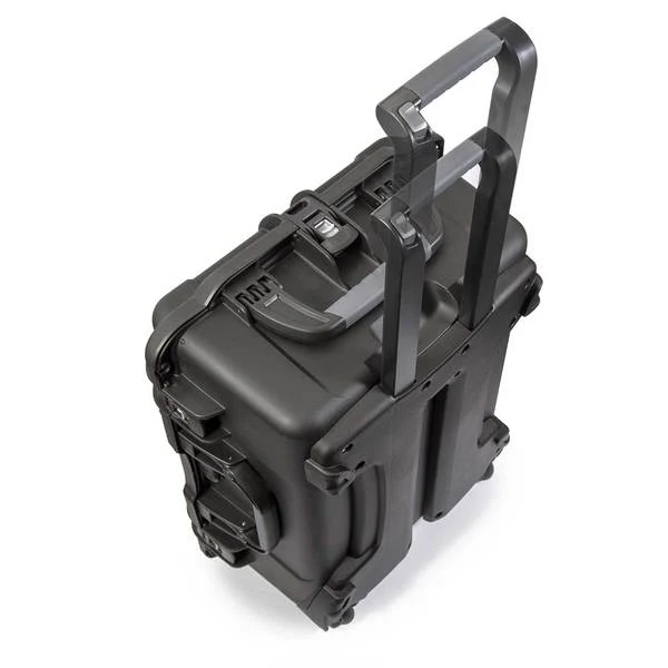 Valise Rigide à roulettes Nanuk 955 avec Séparateurs rembourrés et Organisateur de couvercle (Noir)