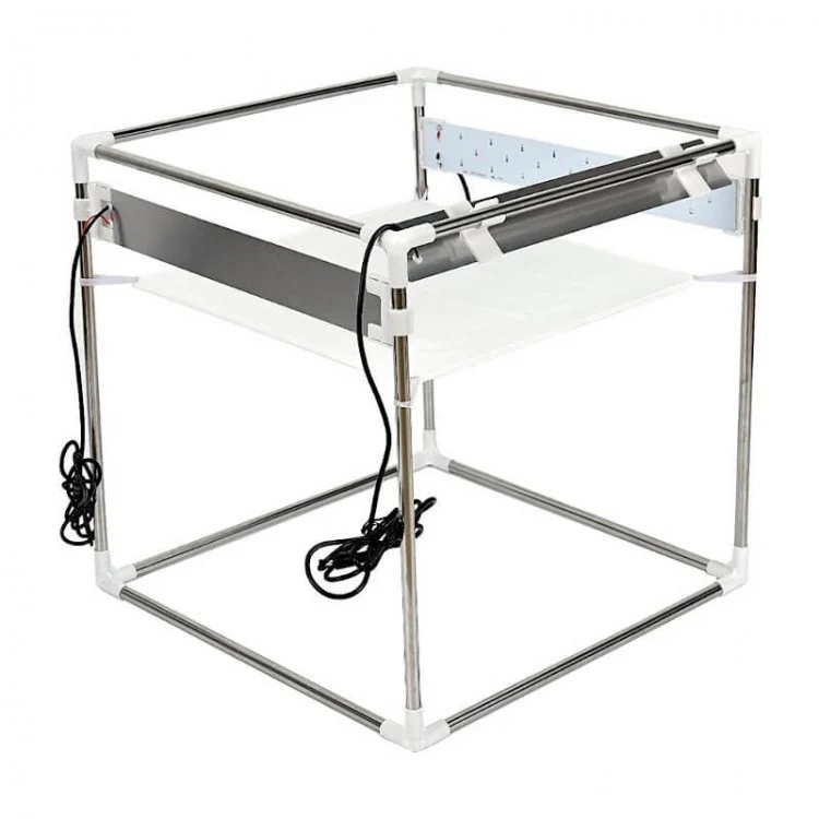 Studio de table LSD80 80x80x80cm