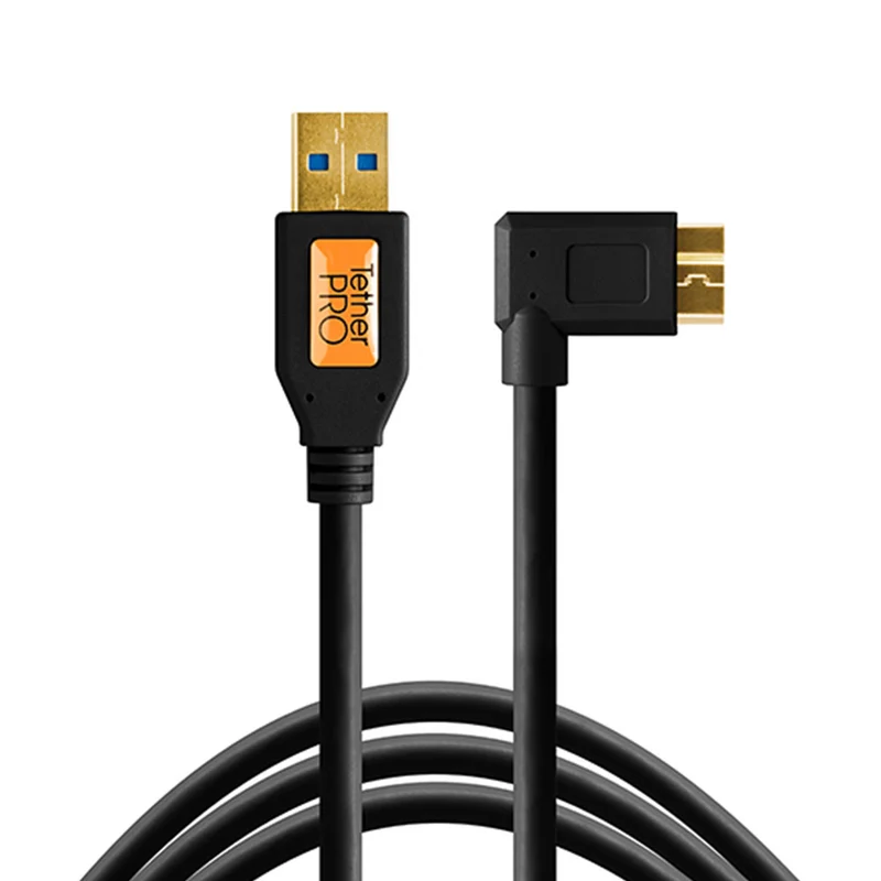 Câble TetherPro USB 3.0 à Micro-B à Angle Droit 15pi (Noir)