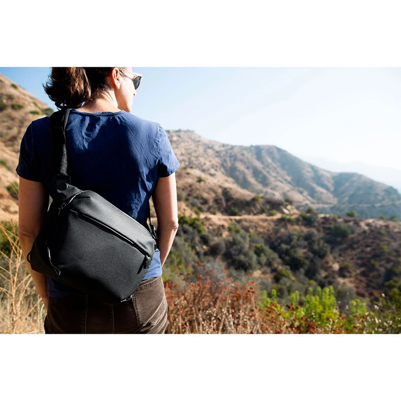 Sac à bandoulière Everyday Sling 6L V2 (Noir)