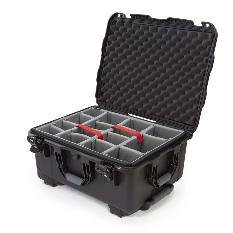 Valise Rigide à roulettes Nanuk 950 avec Séparateurs rembourrés (Noir)