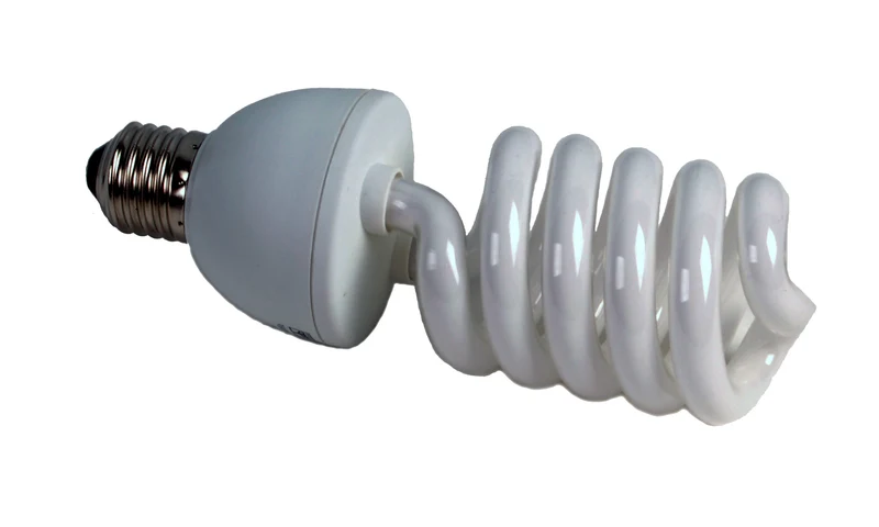 Ampoule PL102 E26 5500K