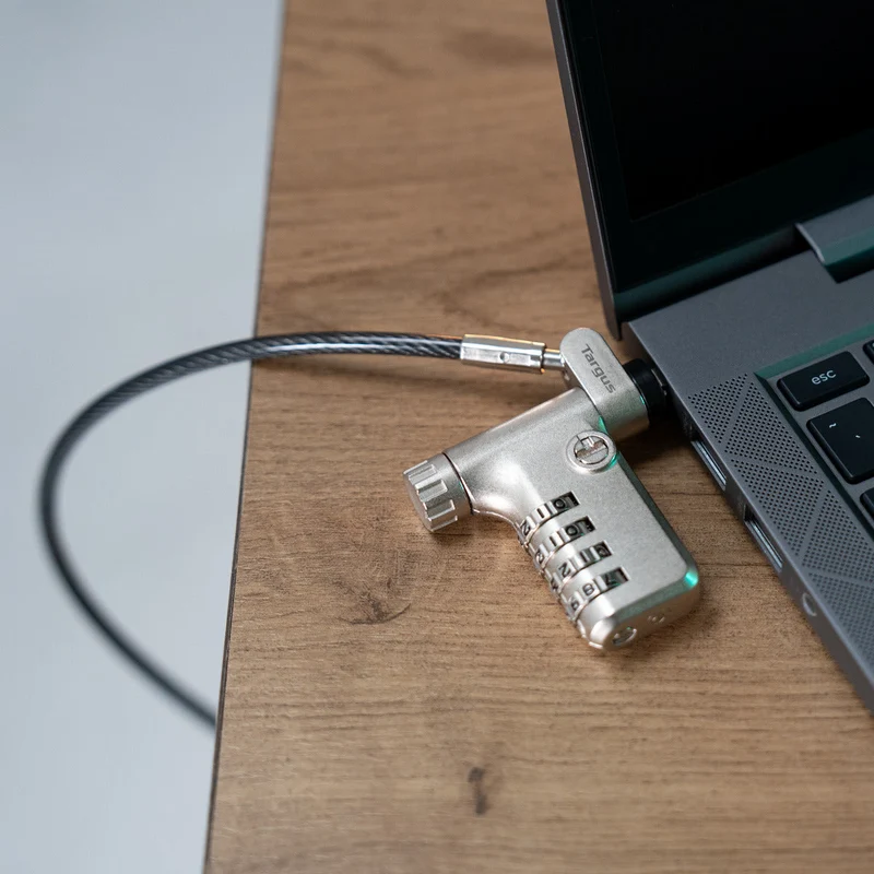 DEFCON® Ultimate Universal Hybrid Resettable & Serialized Combination Lock (Serrure à combinaison hybride réinitialisable et sérialisée)