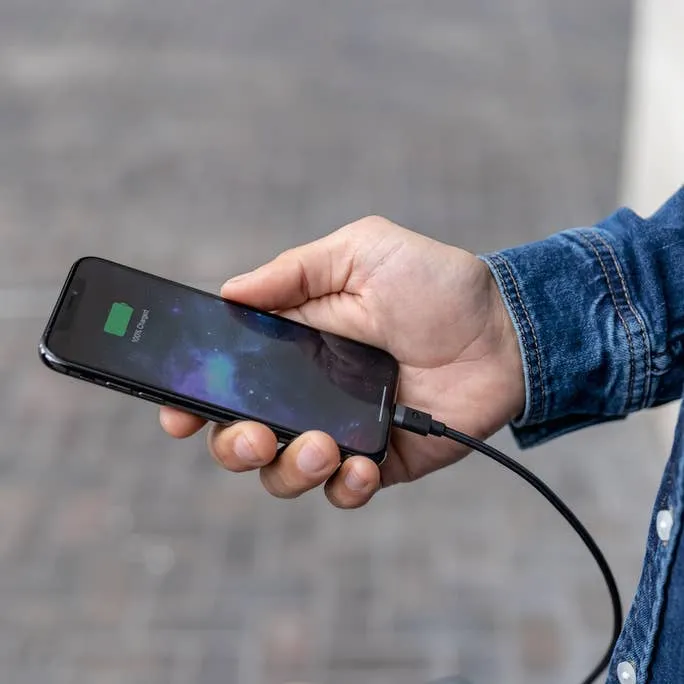 MOPHIE USB-C CABLE WITH LIGHTENING CONNECTOR 1METRE FAST CHARGE