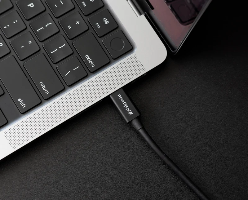 ProGrade Digital Thunderbolt 4 Certified Cable