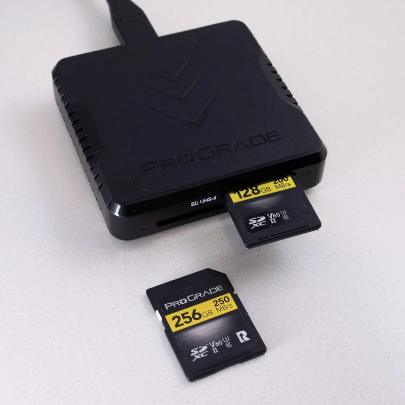 SD UHS-II Dual-Slot Memory Card Reader by ProGrade Digital | USB 3.2 Gen 2 (PG08)