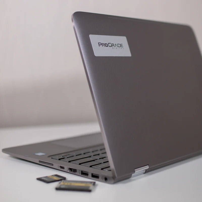 CFast and SD UHS-II Dual-Slot Memory Card Reader by ProGrade Digital | USB 3.2 (PG02)