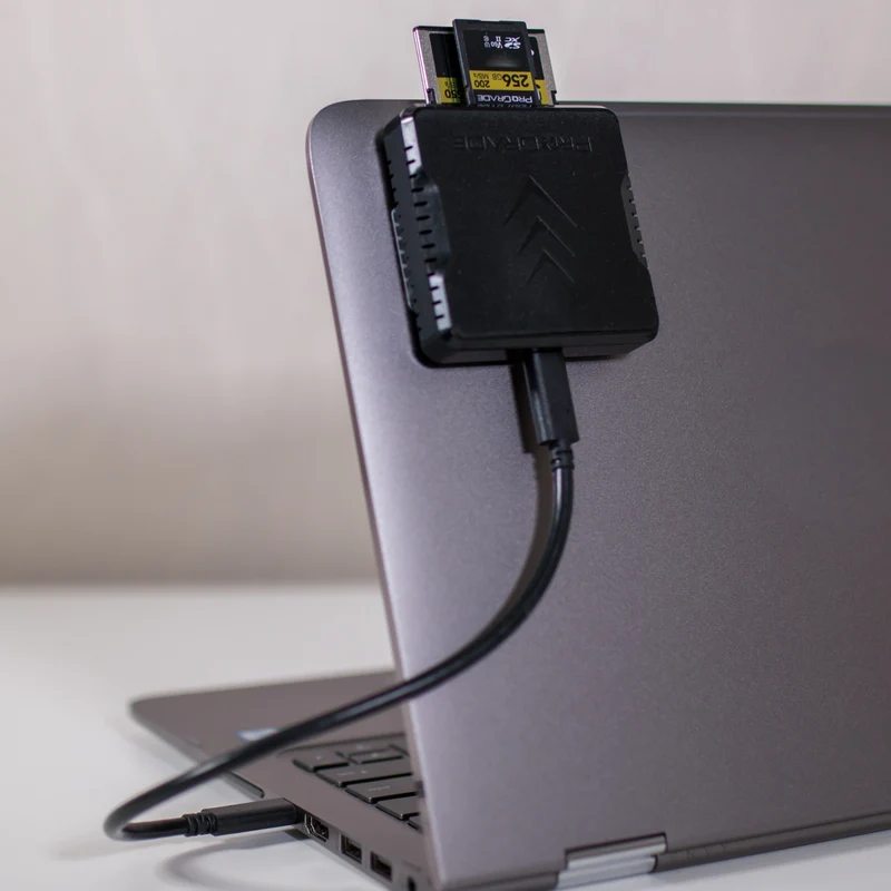 CFast and SD UHS-II Dual-Slot Memory Card Reader by ProGrade Digital | USB 3.2 (PG02)